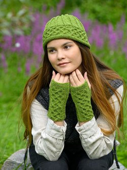 Elsebeth Lavold - Silky Wool yarn - at