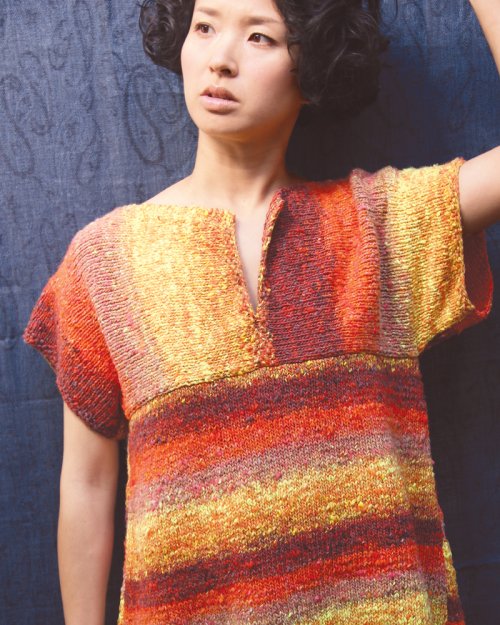 Model photograph of "19 - Short-Sleeve Pullover"