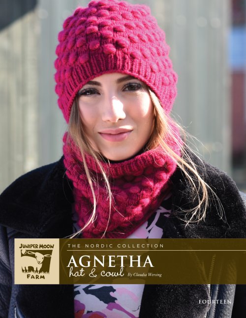 Model photograph of "Agnetha Hat & Cowl"