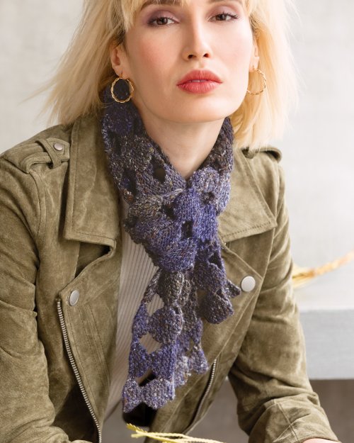 Model photograph of "20 - Circle Scarf"