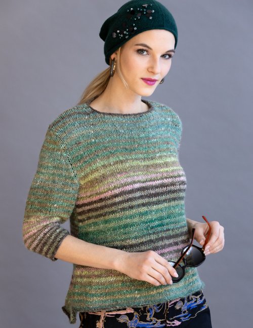 Model photograph of "04 - A-Line Pullover"