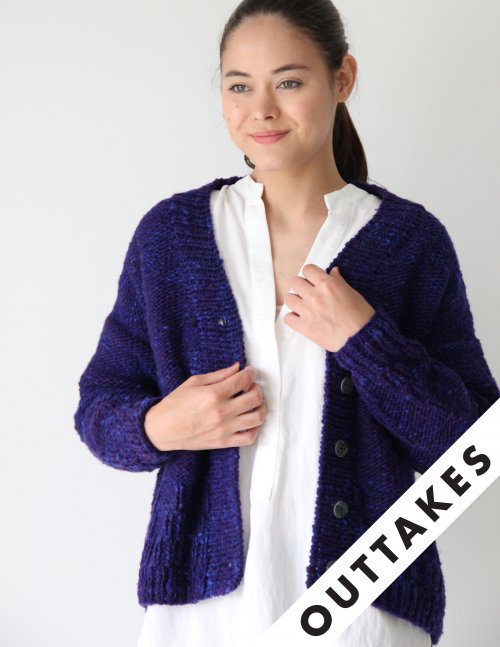 Model photograph of "OUTTAKE - Cardigan"