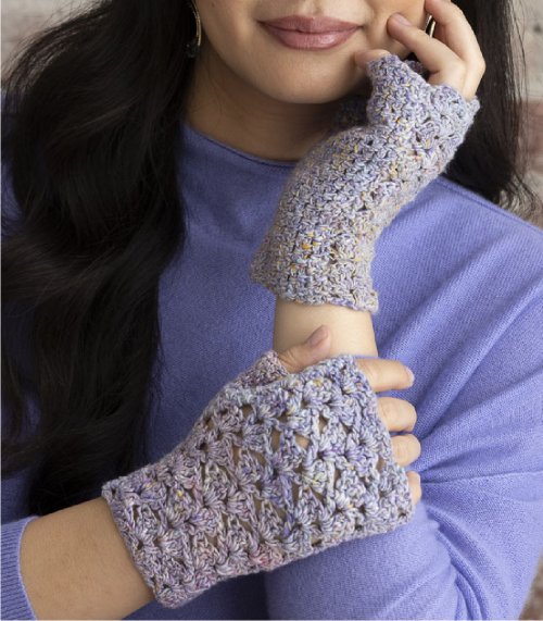 image preview of design 'Shoreline Mitts'