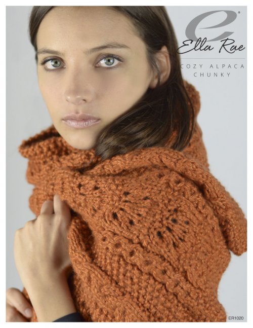 Model photograph of "Umbria Scarf"