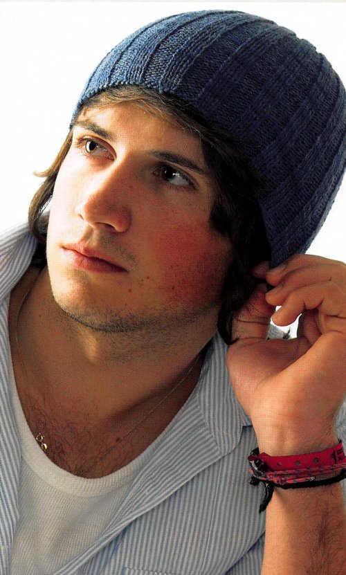 Model photograph of "Mans Hat"