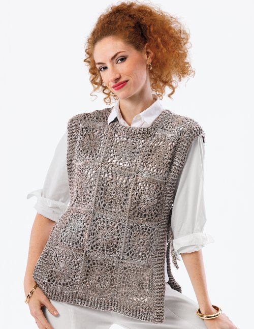 Model photograph of "03 - Semplice"