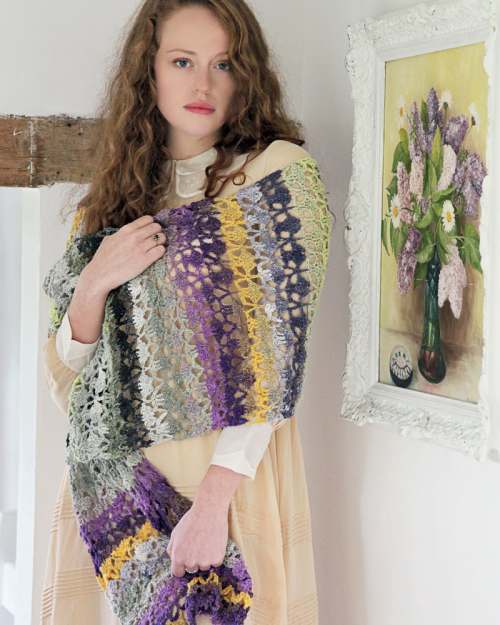 Model photograph of "01 - Lace Shawl"