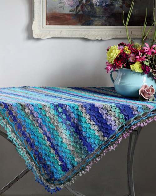 Model photograph of "12 - Hydrangea Tablecloth"