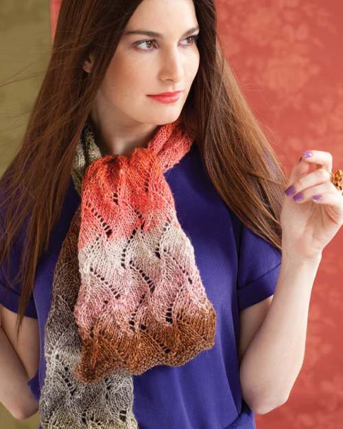 Model photograph of "Lace Scarf"