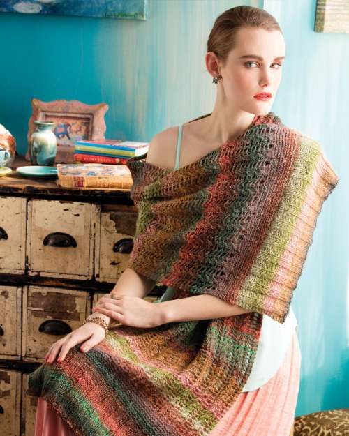 Model photograph of "09 - Textured Shawl"