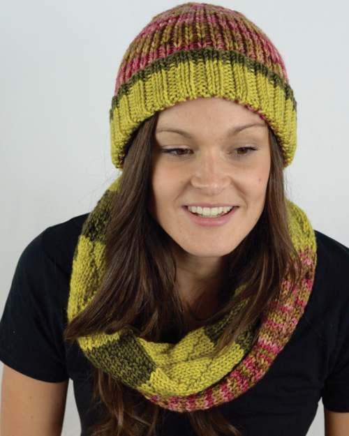 Model photograph of "'Aggie' Scarf & Beanie"
