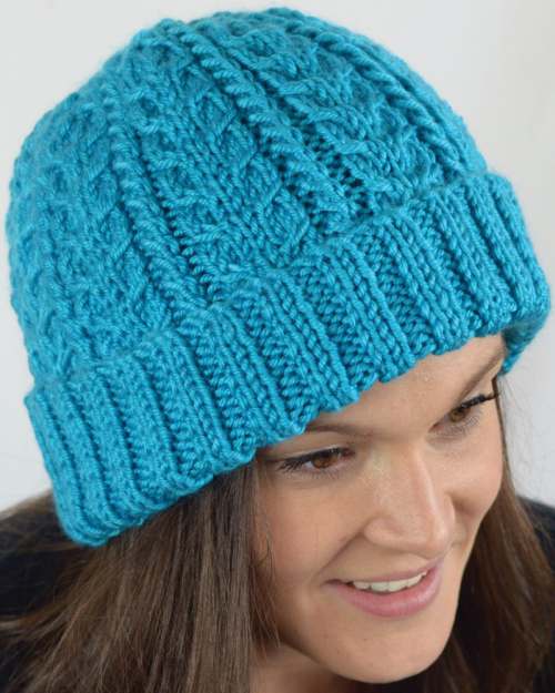 image preview of design 'Cabled Hat (Cozy Soft Chunky version)'
