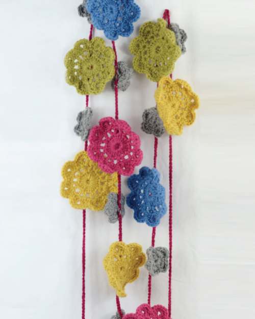 image preview of design 'Flower Garland'