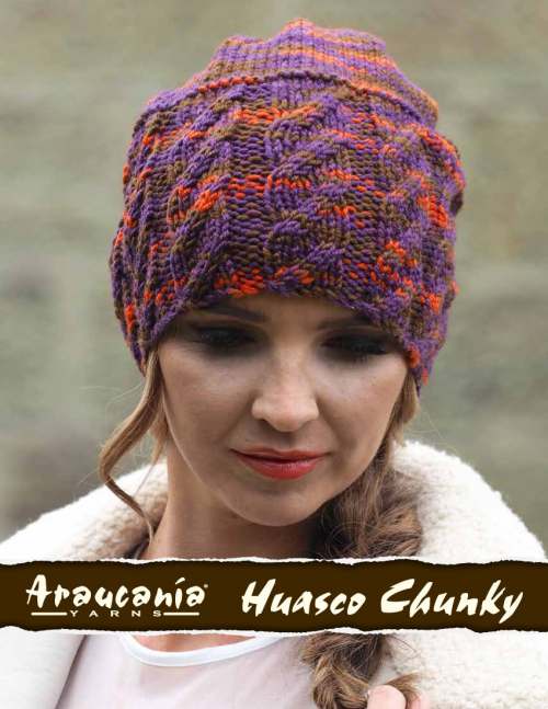 Model photograph of "Melda Cabled Beanie"