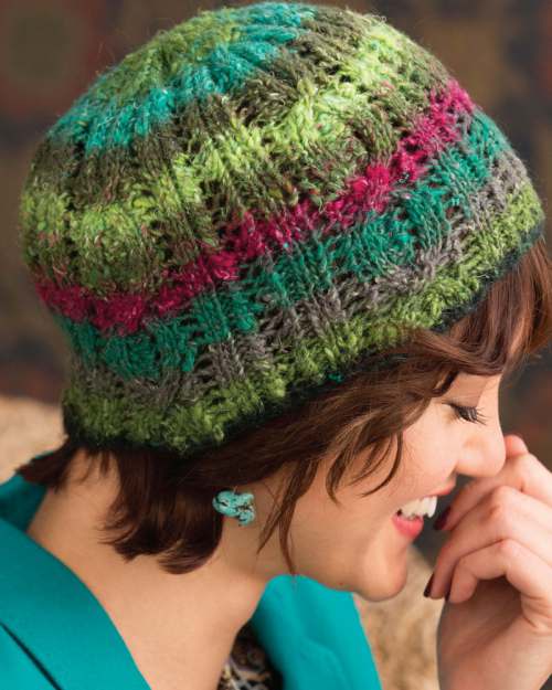 image preview of design 'Lacy Cables Cap'