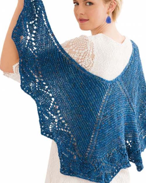 Model photograph of "06 - Lace-edged Shawl"