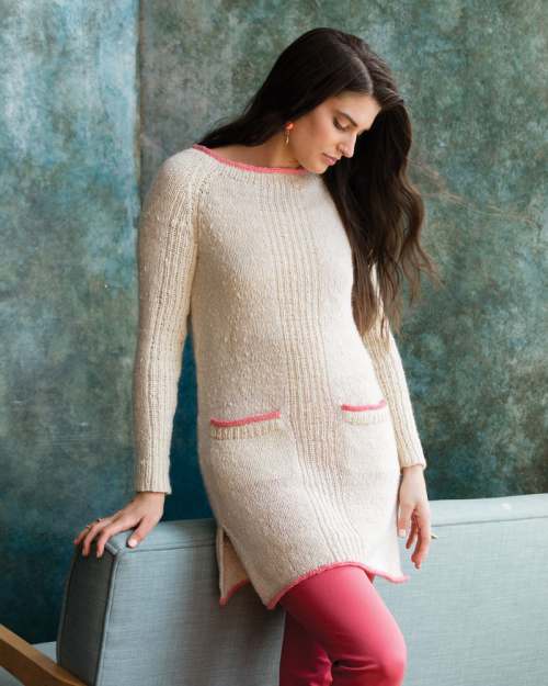 Model photograph of "22 - Pocket Tunic Pullover"