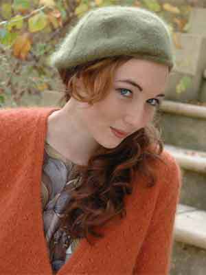 Model photograph of "Beret "