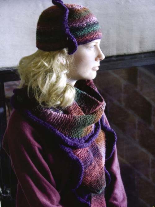 image preview of design 'Eleonore Scarf and Hat'