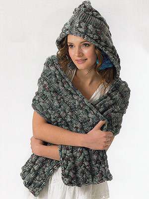 Model photograph of "04 Hooded Scarf"