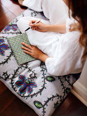 Model photograph of "Floor Pillow"