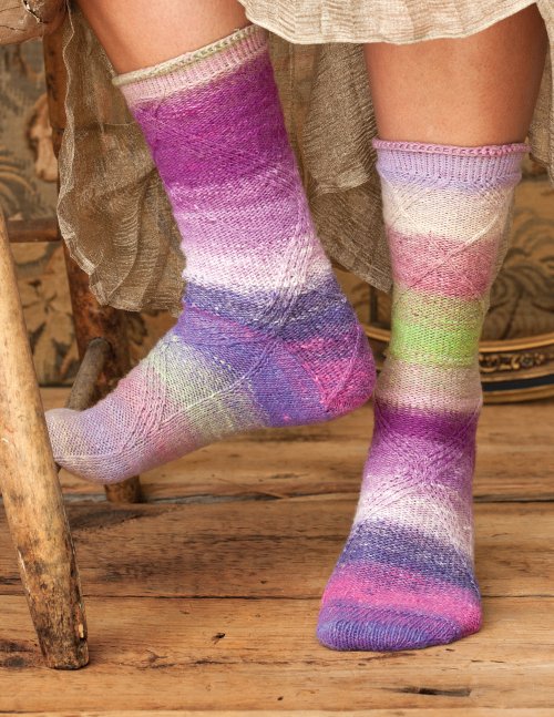 Model photograph of "07 - Cabled Socks"